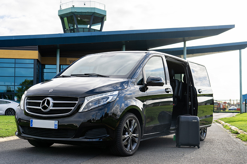 location-mercedes-class-v-02